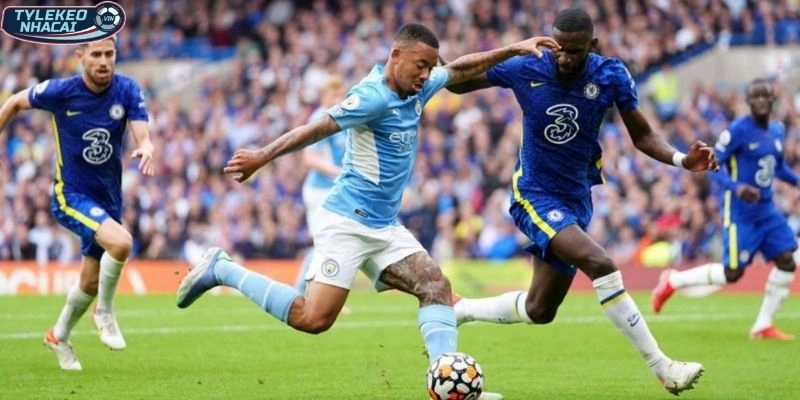 Đánh giá phong độ của cặp đấu trước giờ bóng lăn